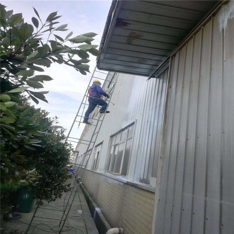 港口核心业务： 专业承接各类设备